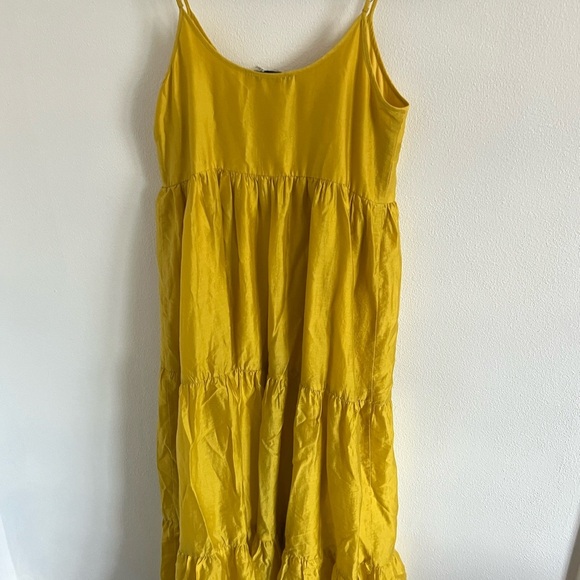Endless Rose Tiered Yellow Dress, size medium - Picture 6 of 6